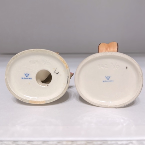 💙TM3 ‘Apple Tree Girl and Apple Tree Boy’ Hummel Goebel - Picture 5 of 10